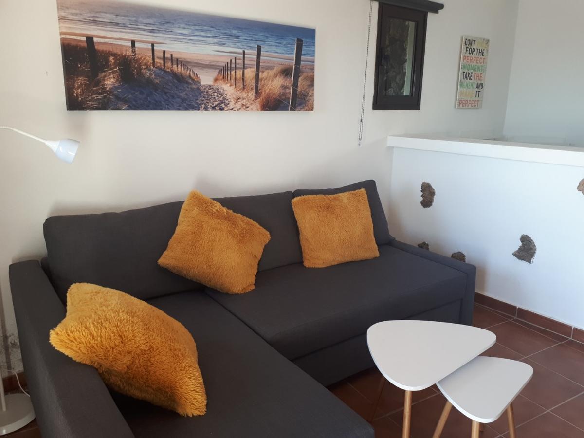 Loft La Tahonilla Guest House ติอาส ภายนอก รูปภาพ