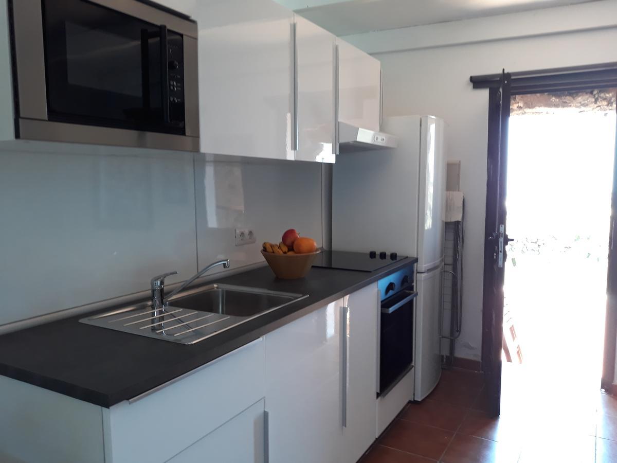 Loft La Tahonilla Guest House ติอาส ภายนอก รูปภาพ