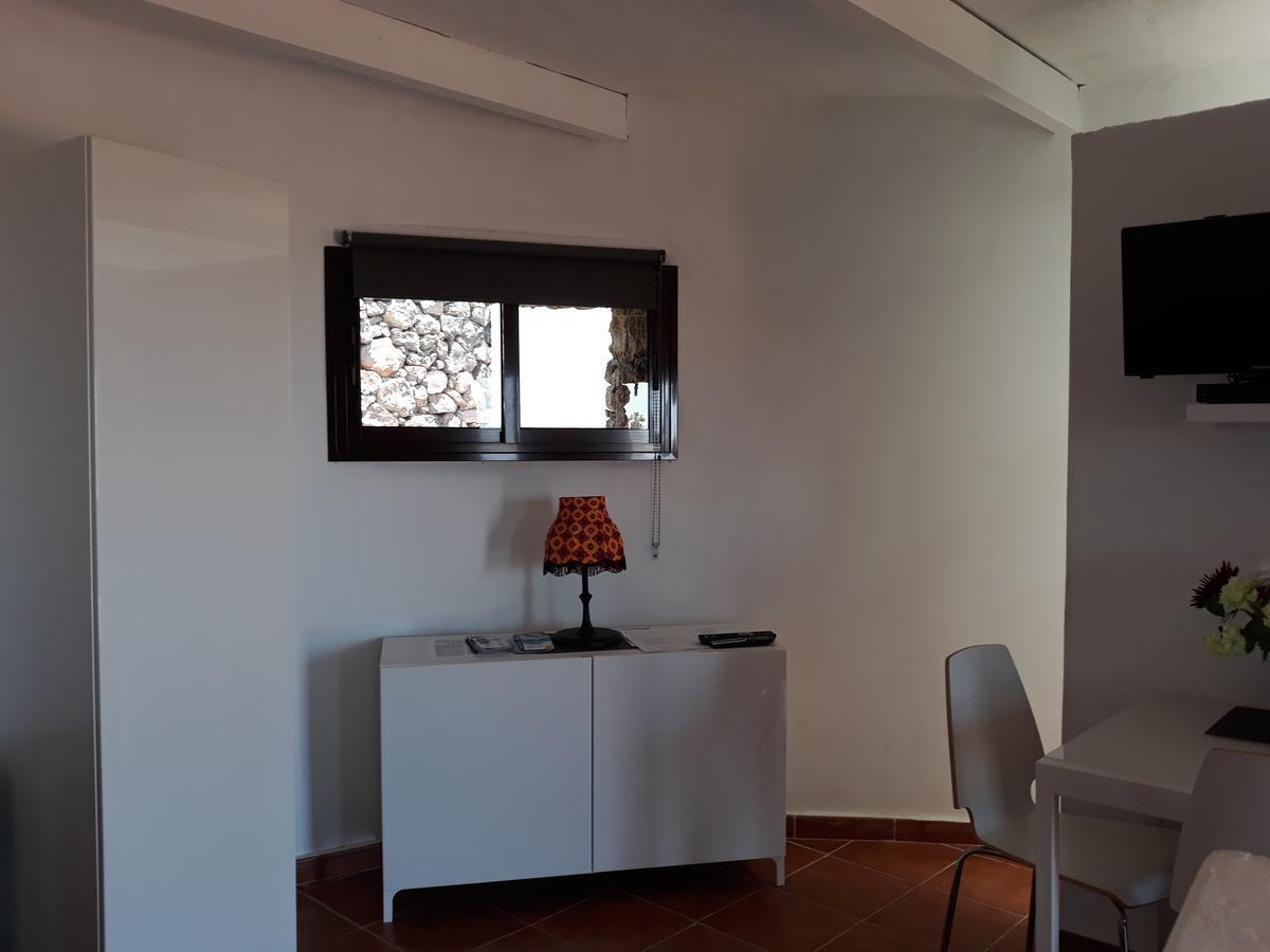 Loft La Tahonilla Guest House ติอาส ภายนอก รูปภาพ